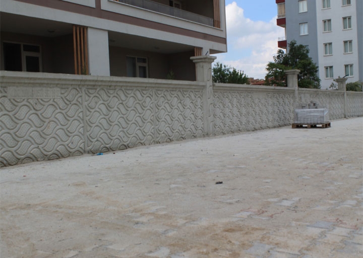ÖZEL DESENLİ DUVAR